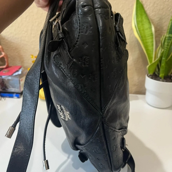 MCM Black Two Way Bag - Picture 7 of 16